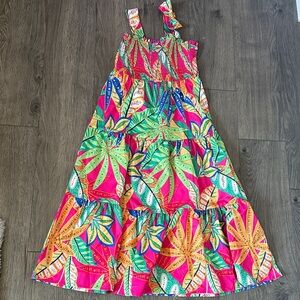 Vibrant Leaf Print Maxi Dress